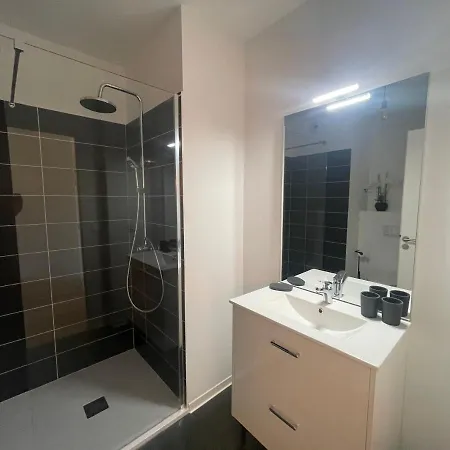 115 Wellness Cap D'agde Апартаменты Агд